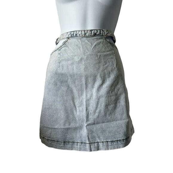 New WeWoreWhat Cut Out Mini Skirt Denim Super Light Blue Comfort Indigo Large - Picture 4 of 8